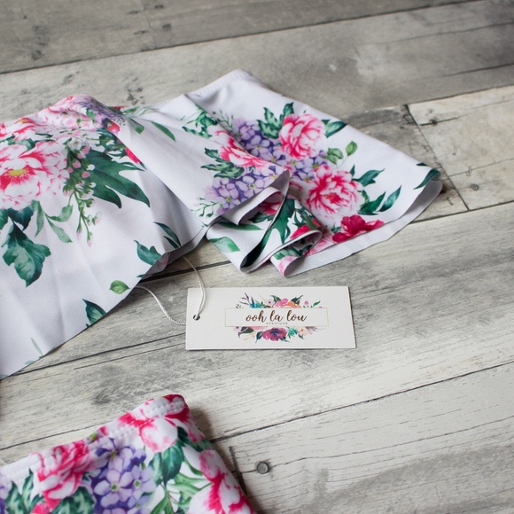 'Adora' Bikini Top - Picture 3 of 5